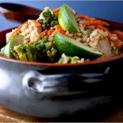 FRIED BROWN RICE w/CHICKEN & VEGGIES